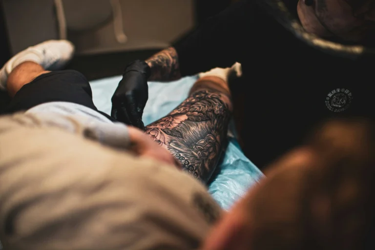 What To Do With My Old Tattoo – 5 Signs You Need a Cover Up
